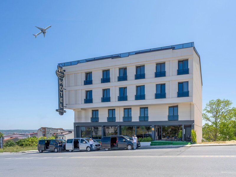 Hotel Heaven Premium Airport Hotel