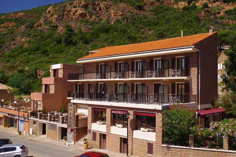 Hotel Ideal Subrini