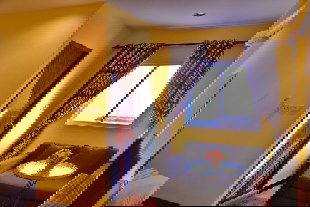 Hotel Taj Place Residency