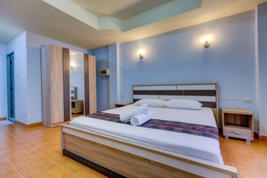 Hotel I-Rovers Sports Bar & Guesthouse cazare Pattaya