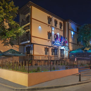 Hotel Guesthouse Boutique La Favorita cazare Craiova