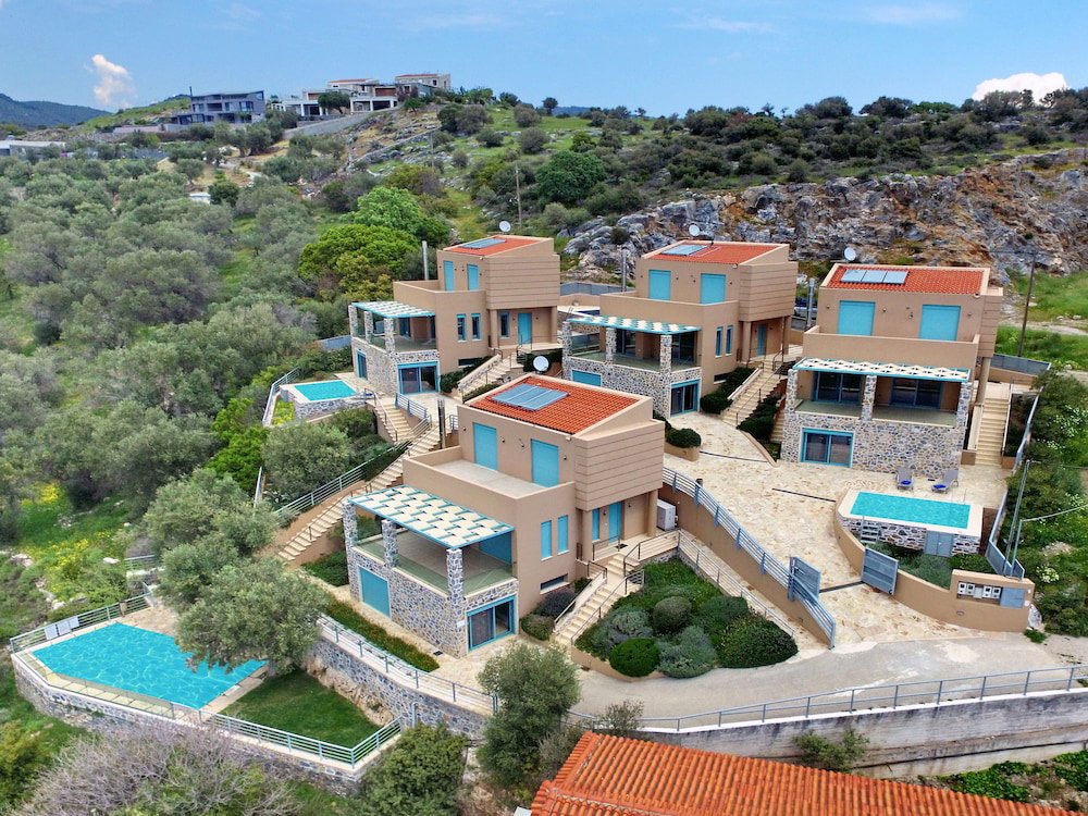 Hotel Ouzo Panoramic Houses 1, With Private Pool