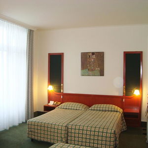 Sejur Hotel Le Dome vacanta Bruxelles