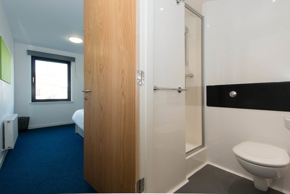 Destiny Student Murano