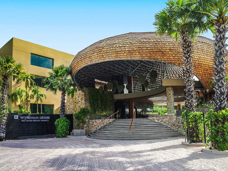 Wyndham Grand Nai Harn Beach Phuket