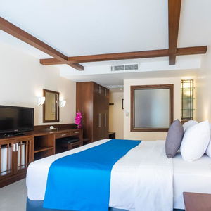 Sejur Coconut Village Resort vacanta Phuket