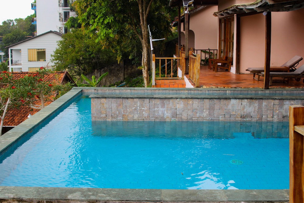 Hotel Daisy Resort