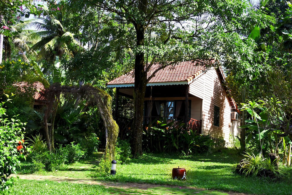 Phu Quoc Eco Beach Resort