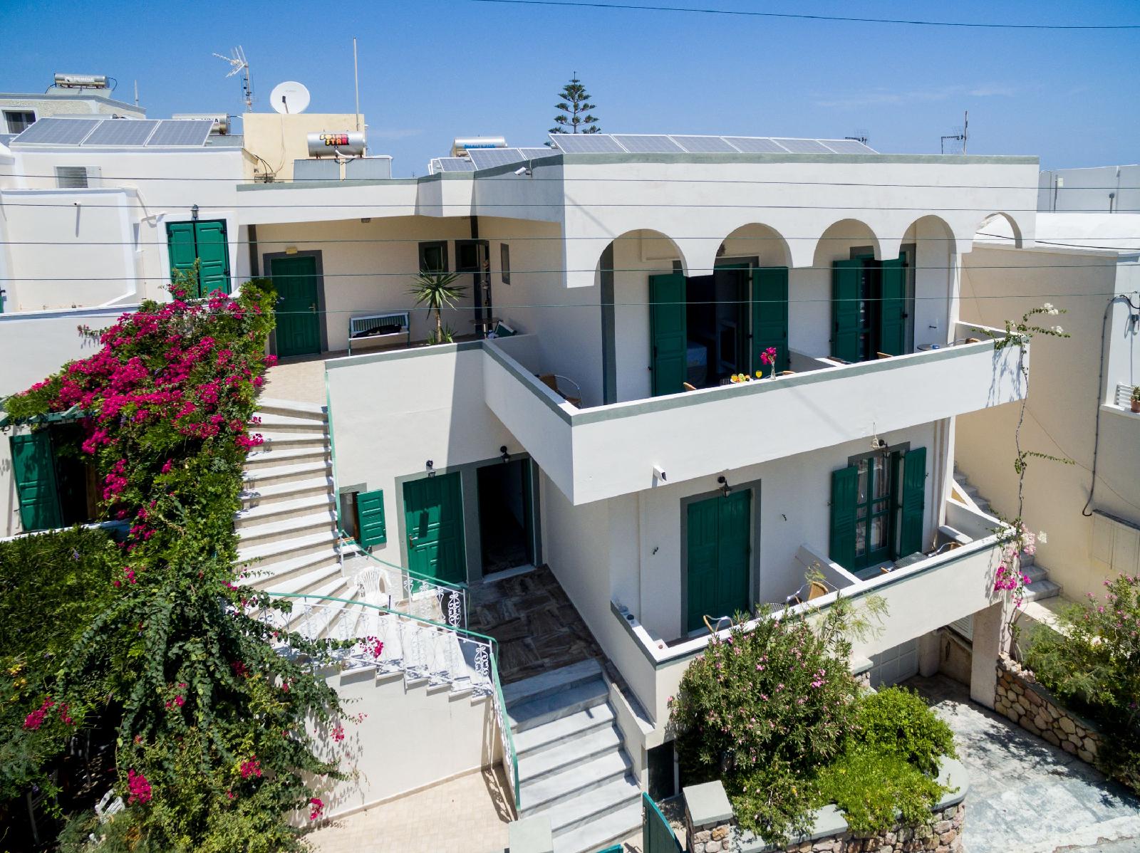 Mary Studios And Apartments