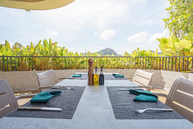 Homa Phuket Town