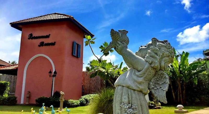 Perennial Resort
