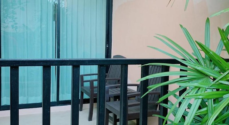 Ice Kamala Beach Hotel
