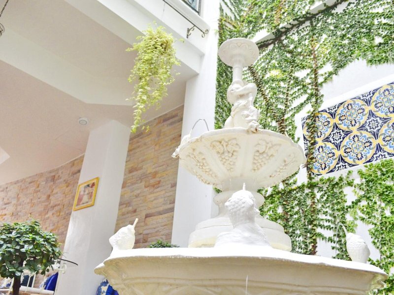 Casa Blanca Boutique Hotel