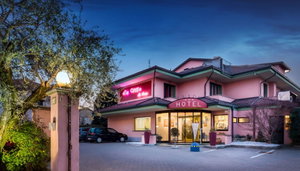Hotel La Villa, Sure Hotel Collection By Best Western cazare Ivrea