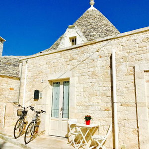 Hotel Trulli Fenice Alberobello cazare Alberobello