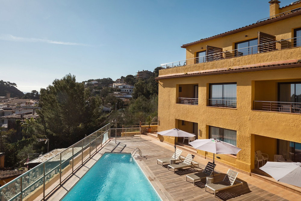 Hotel Feelathome Vil-La Romana