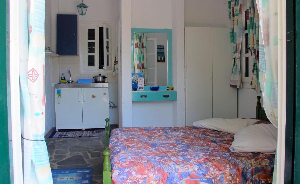 Hotel Heliatoras Studios