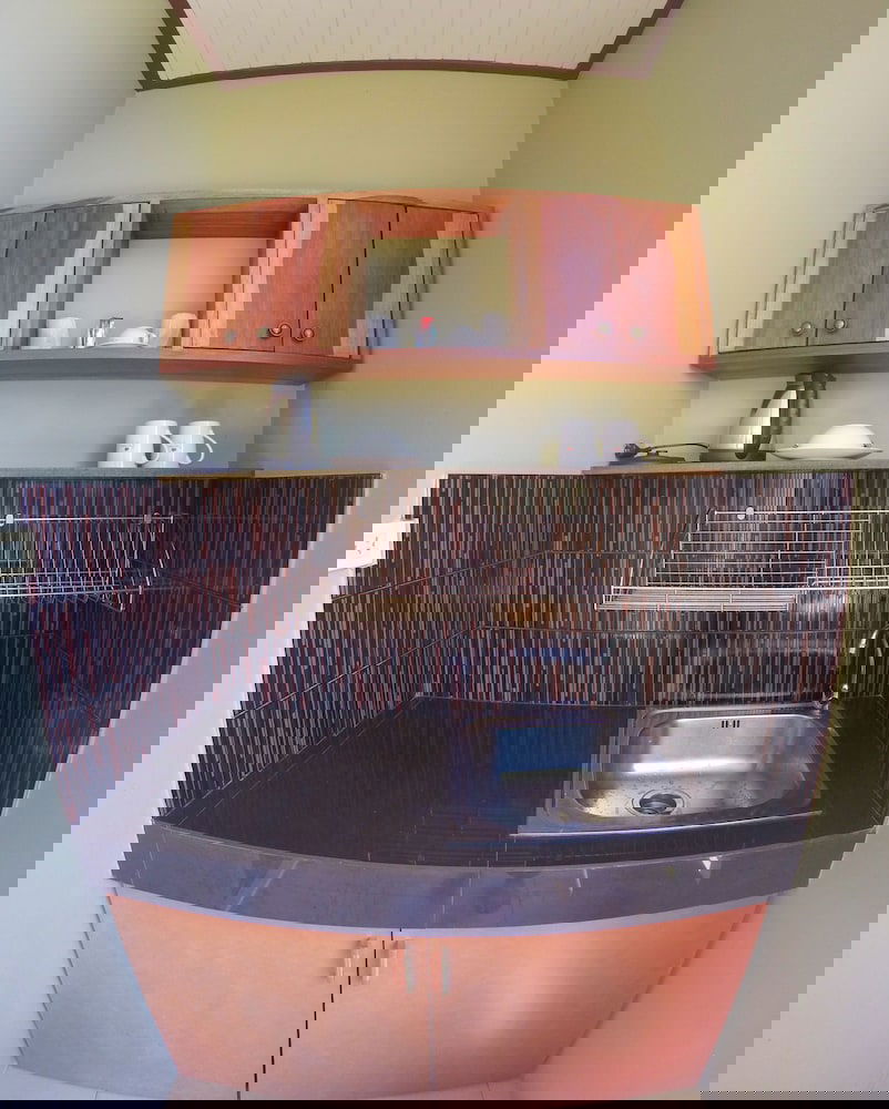 Hotel Benjamas Place