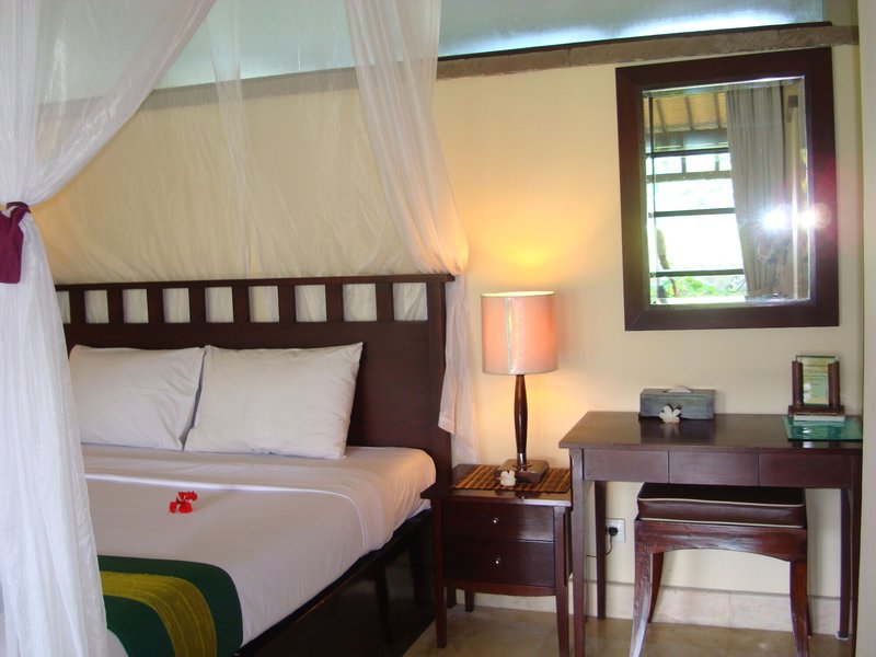Anini Raka Resort & Spa