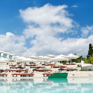 Hotel Alexandra Elegance Bridging Generations cazare Potos