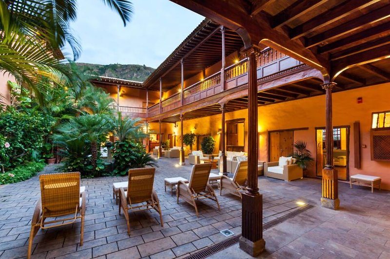 La Quinta Roja