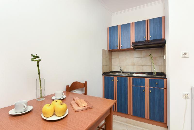 dal travel Aquarius Beach Eco-Hotel