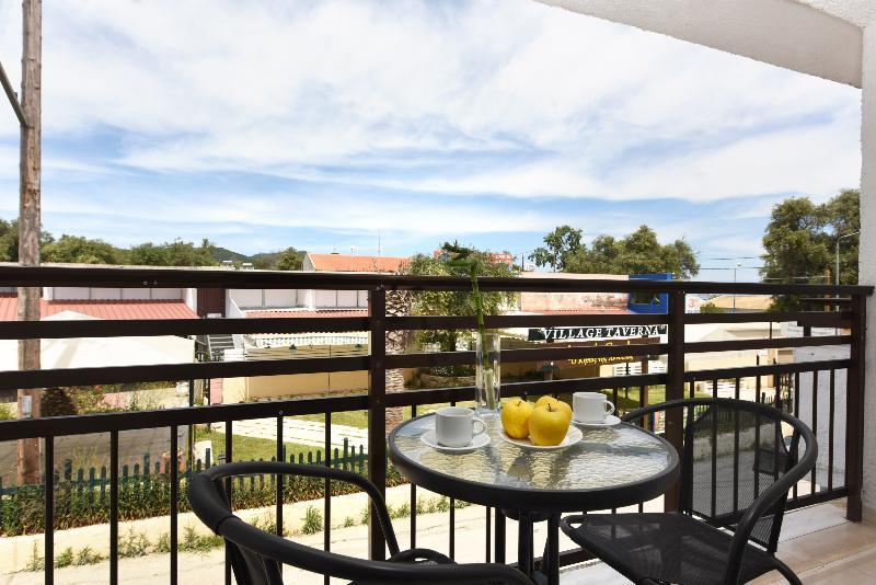 dal travel Aquarius Beach Eco-Hotel