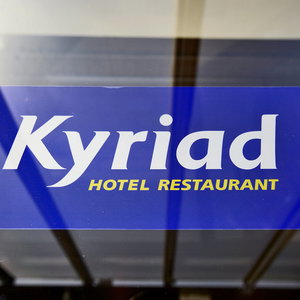 Hotel Kyriad Le Blanc Mesnil cazare Le Blanc-Mesnil