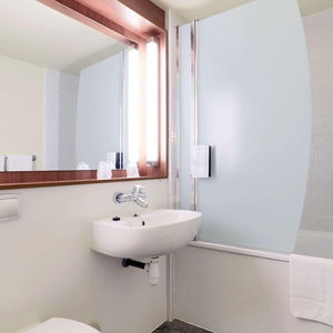 Sejur Campanile Marne La Vallée Chelles vacanta Chelles