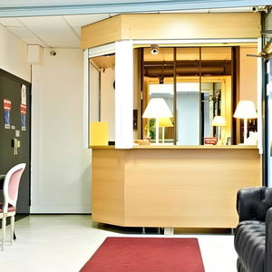 Hotel Luxor cazare Issy-les-Moulineaux