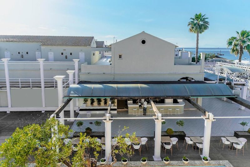 dal travel Ionian Blue Beach Hotel
