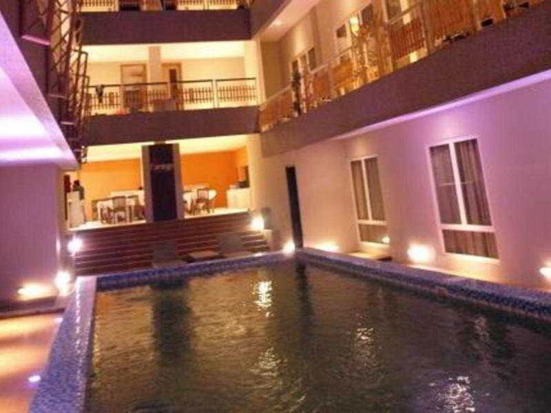 Hotel The Rivavi Hotel