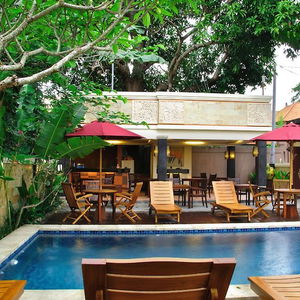 Sejur Sari Villa Sanur Beach vacanta Sanur