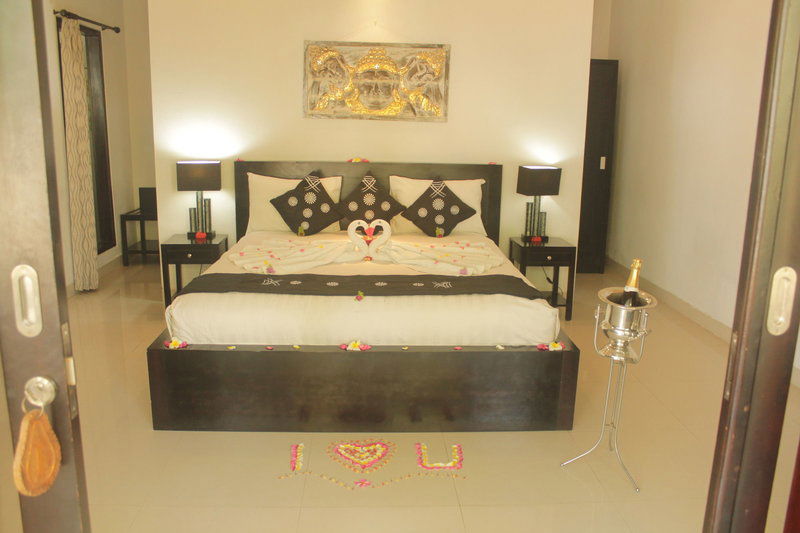 Hotel Kelapa Lovina Beach Villa