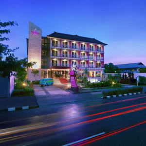 Sejur Fame Hotel Sunset Road Kuta Bali vacanta Legian