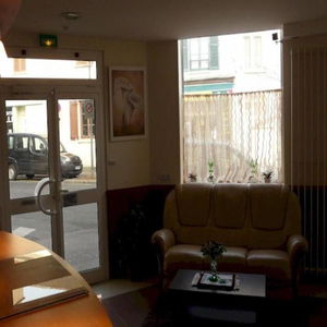 Hotel Hotel Des Bains cazare Maisons-Alfort