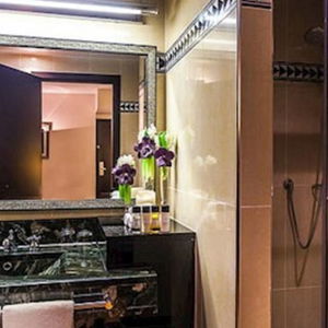 Hotel L'hotel Du Collectionneur cazare Paris