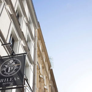 Sejur Hôtel Philéas Lazare & Spa vacanta Paris