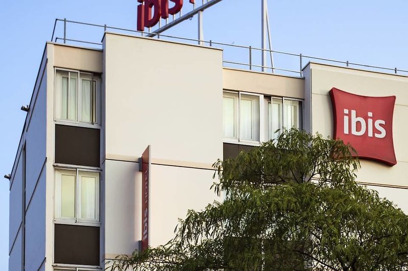 Hotel Hôtel Ibis Saint-Denis Stade Ouest