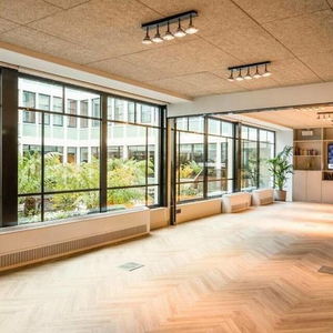 Sejur Le Grand Quartier vacanta Paris