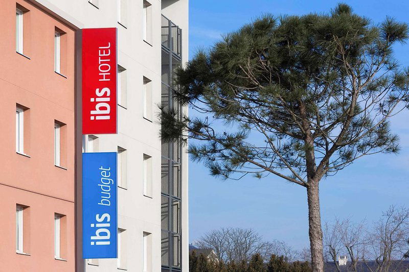Hotel Ibis Budget Orly Chevilly Tram 7