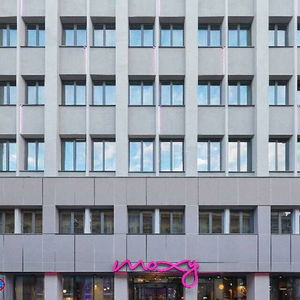 Hotel Moxy Bucharest Old Town cazare Bucuresti