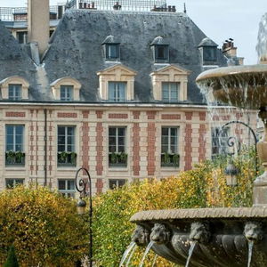 Hotel Cour Des Vosges cazare Paris