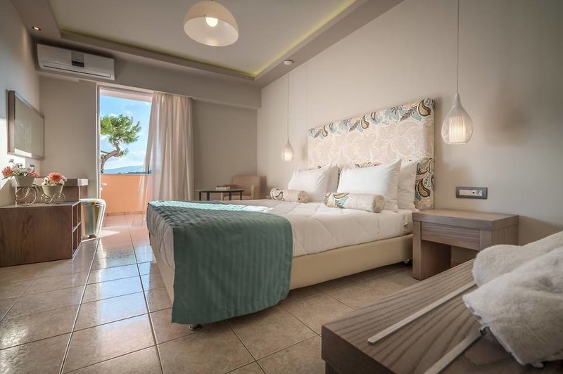 Balcony Hotel