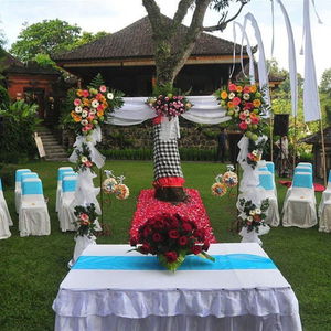 Hotel Tirta Ayu Hotel & Restaurant cazare Amlapura