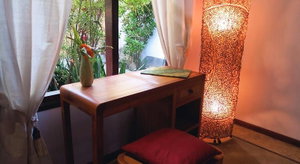 Hotel Cili Emas Oceanside Resort cazare Tejakula