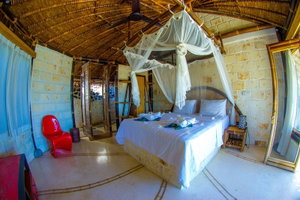Hotel Le Bamboo Bali cazare Pecatu
