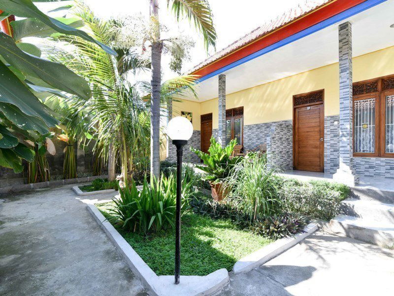 Hotel Reddoorz Plus @ Singaraja