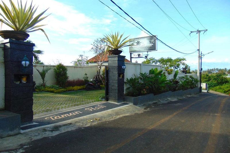 Hotel Taman Asih Bingin Homestay