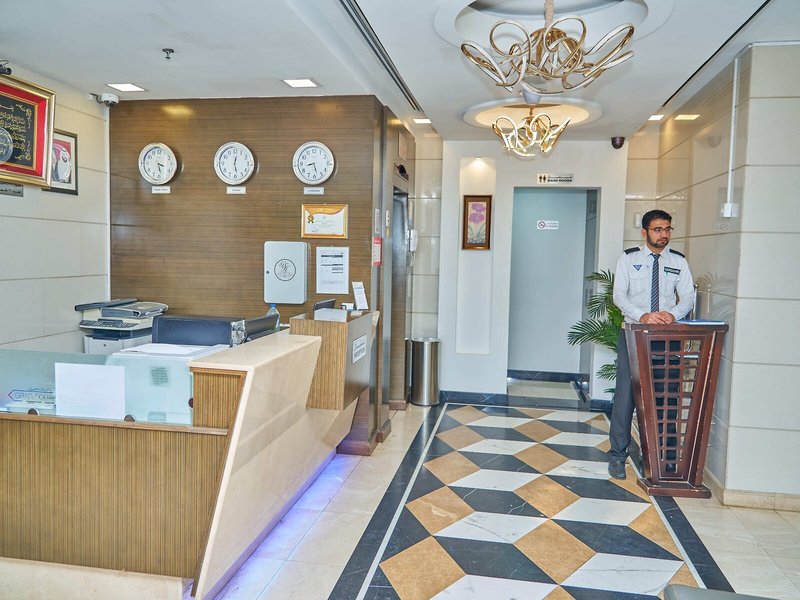 Grand Square Hotel
